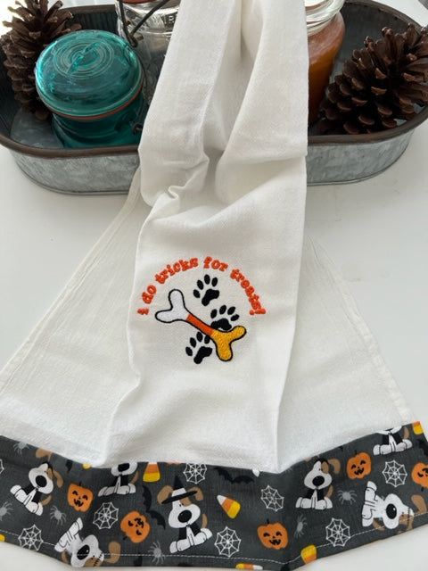  Trick Treats Towels